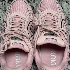 Dior b30